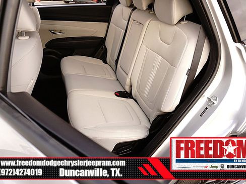 Used 2025 Hyundai Tucson SEL image 14