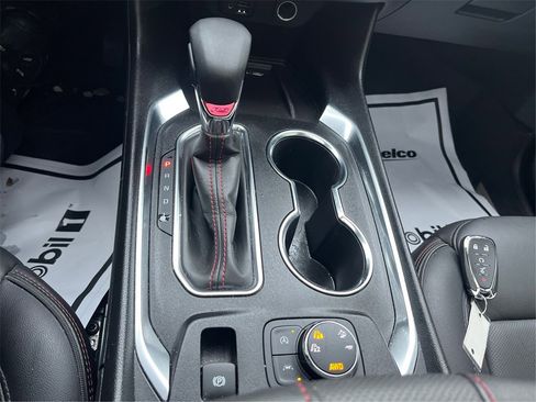 Certified 2023 Chevrolet Traverse RS image 52