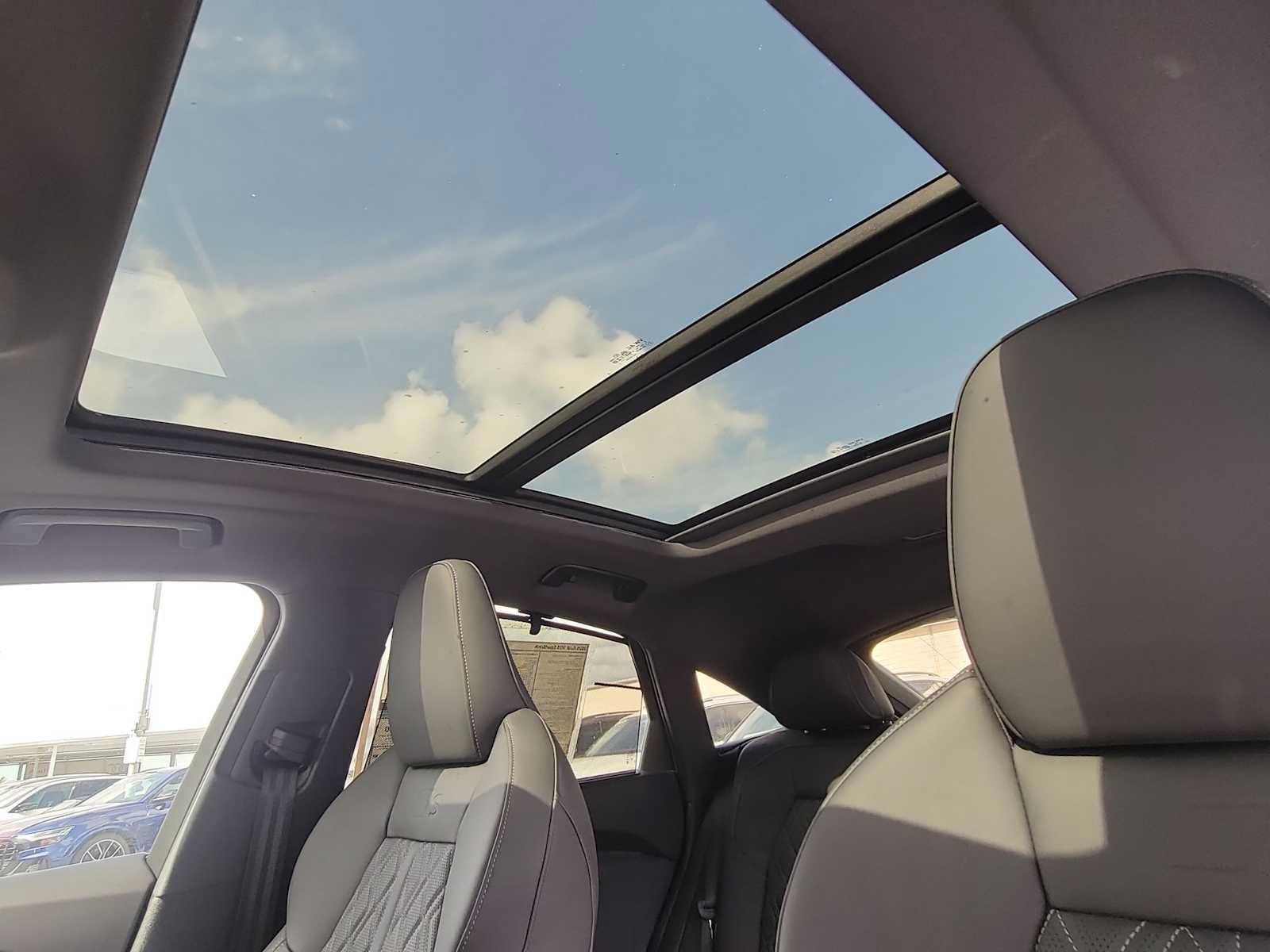 New 2026 Audi SQ5 Premium Plus AWD/4WD image 18