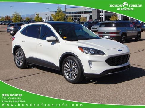 Used 2020 Ford Escape Titanium w/ Titanium Premium Package 2.0 AWD/4WD image 1