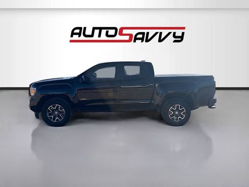 Used 2022 GMC Canyon AT4 w/ Trailering Package AWD/4WD image 4