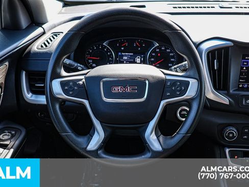 Used 2024 GMC Terrain SLE image 32