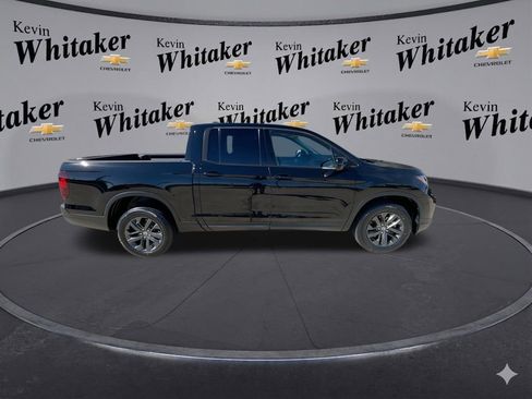 Used 2023 Honda Ridgeline Sport image 9