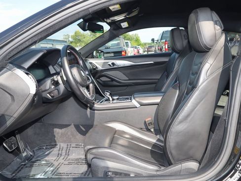 Used 2023 BMW M850i xDrive Coupe image 11