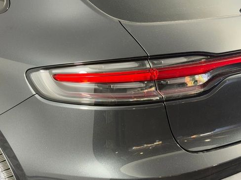 New 2026 Porsche Macan image 16