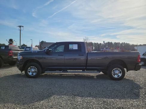 Used 2023 RAM 2500 Big Horn w/ Level B Equipment Group image 6