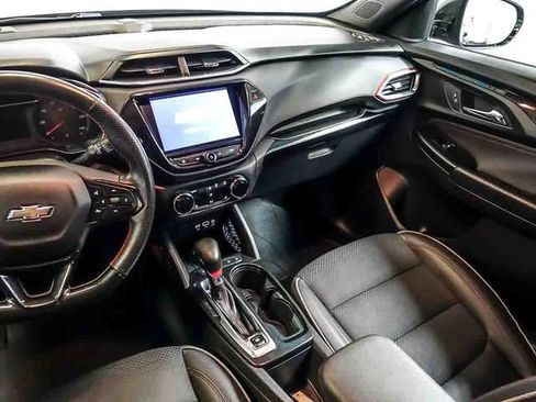 Used 2023 Chevrolet TrailBlazer RS w/ Convenience Package FWD image 17