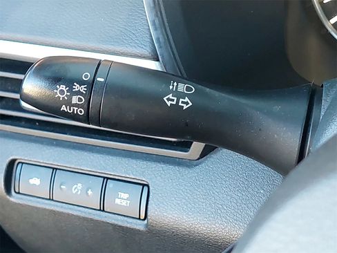 Used 2020 Nissan Altima 2.5 SR image 18