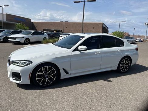 Used 2022 BMW 530i xDrive w/ M Sport Package image 1