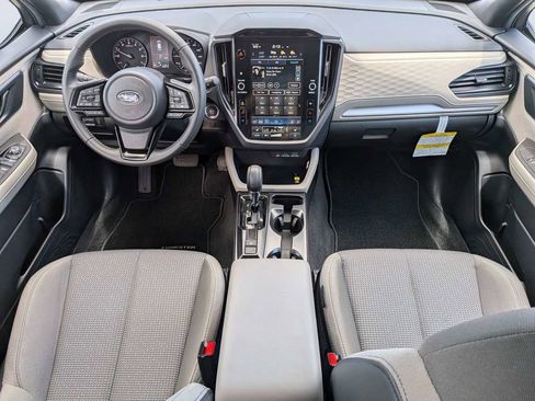 Used 2026 Subaru Forester Premium AWD/4WD image 17