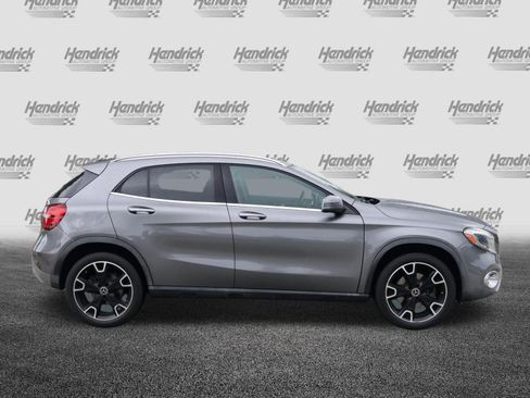 Used 2018 Mercedes-Benz GLA 250 image 10