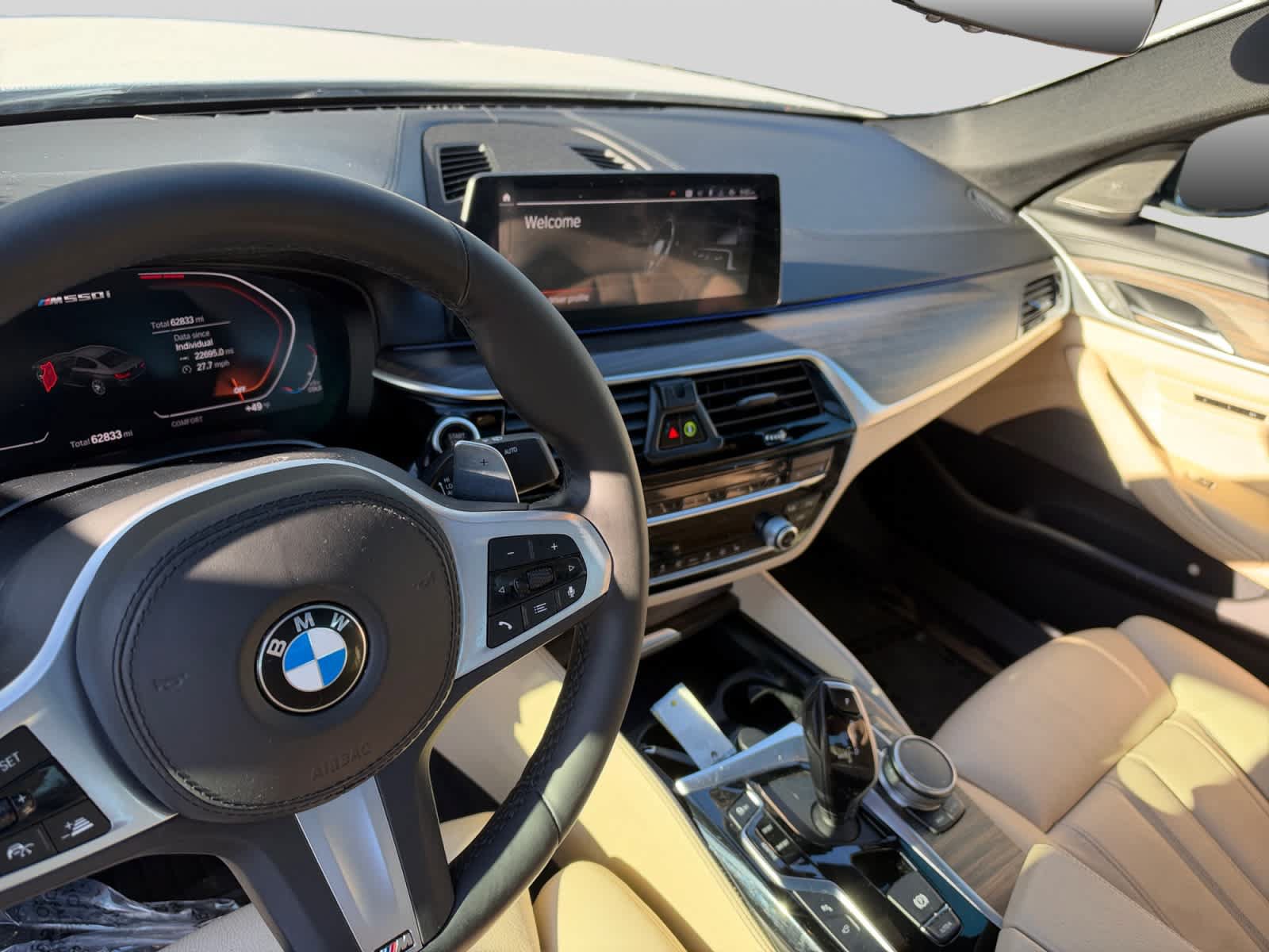 Used 2020 BMW M550i xDrive AWD/4WD image 11