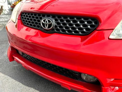 Used 2004 Toyota Matrix image 5