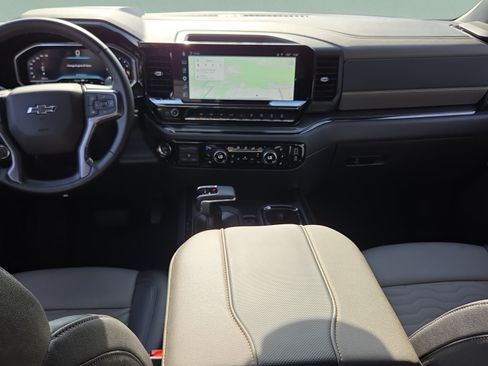 Used 2025 Chevrolet Silverado 1500 ZR2 w/ Technology Package AWD/4WD image 14