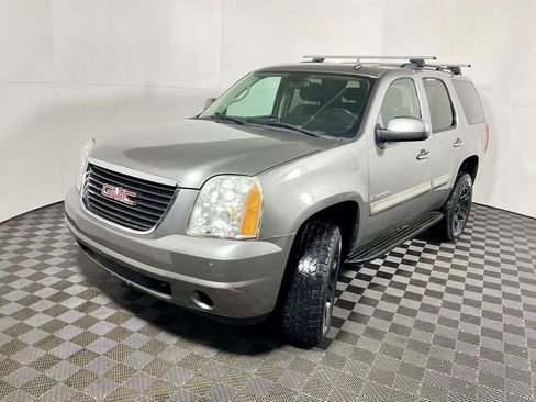 Used 2008 GMC Yukon SLE image 6