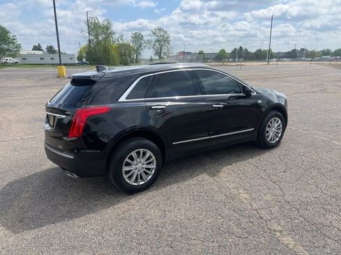 Used 2018 Cadillac XT5 Luxury w/ Driver Awareness Package AWD/4WD image 3
