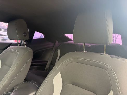 Used 2019 Chevrolet Camaro LS RWD image 8