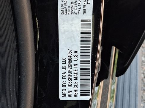 Used 2025 RAM 1500 Laramie w/ Sport Appearance Package AWD/4WD image 25