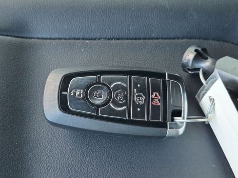 Used 2025 Ford Expedition Tremor AWD/4WD image 34