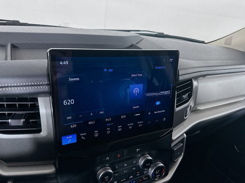 Used 2024 Ford Expedition XLT image 19