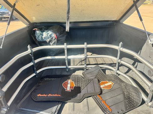 Used 2001 Ford F150 Harley-Davidson image 9