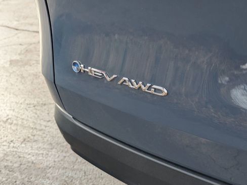 Used 2025 Toyota Grand Highlander AWD Hybrid image 16
