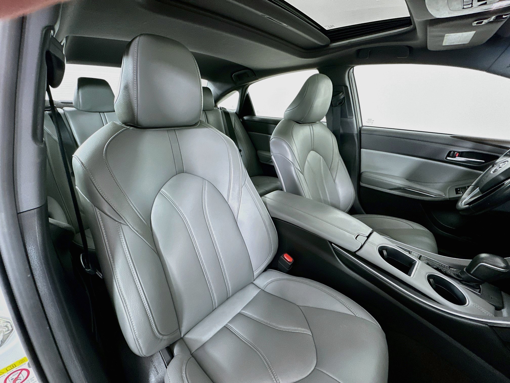 Used 2019 Toyota Avalon XLE w/ Moonroof Package FWD image 26