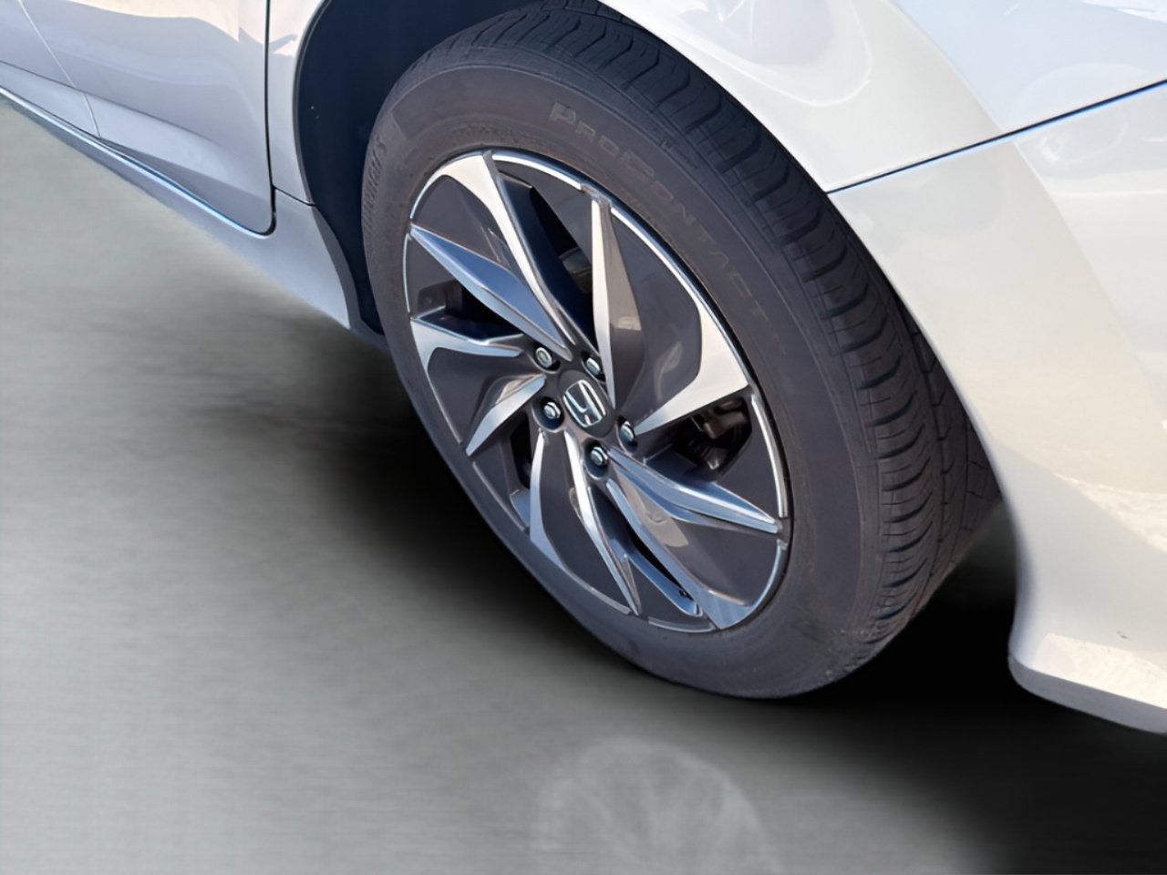 Used 2021 Honda Insight Touring image 17