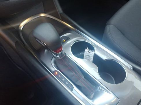 Used 2021 Chevrolet Malibu RS image 19