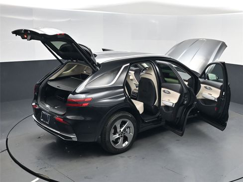 New 2026 Genesis GV70 2.5T Advanced image 30