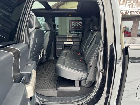 Used 2022 Ford F350 Lariat w/ Black Appearance Package image 30