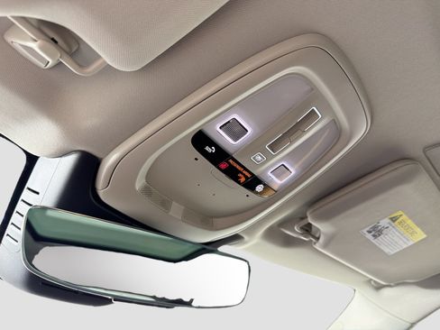 Certified 2023 Volvo XC90 B6 Core AWD/4WD image 19