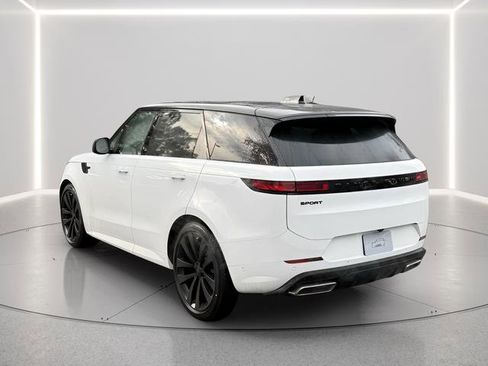 New 2026 Land Rover Range Rover Sport Dynamic SE AWD/4WD image 3