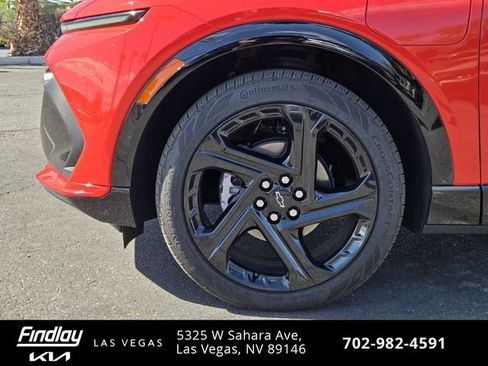 Used 2025 Chevrolet Equinox EV RS AWD/4WD image 11
