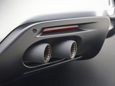 Certified 2025 Ferrari Roma Spider image 30