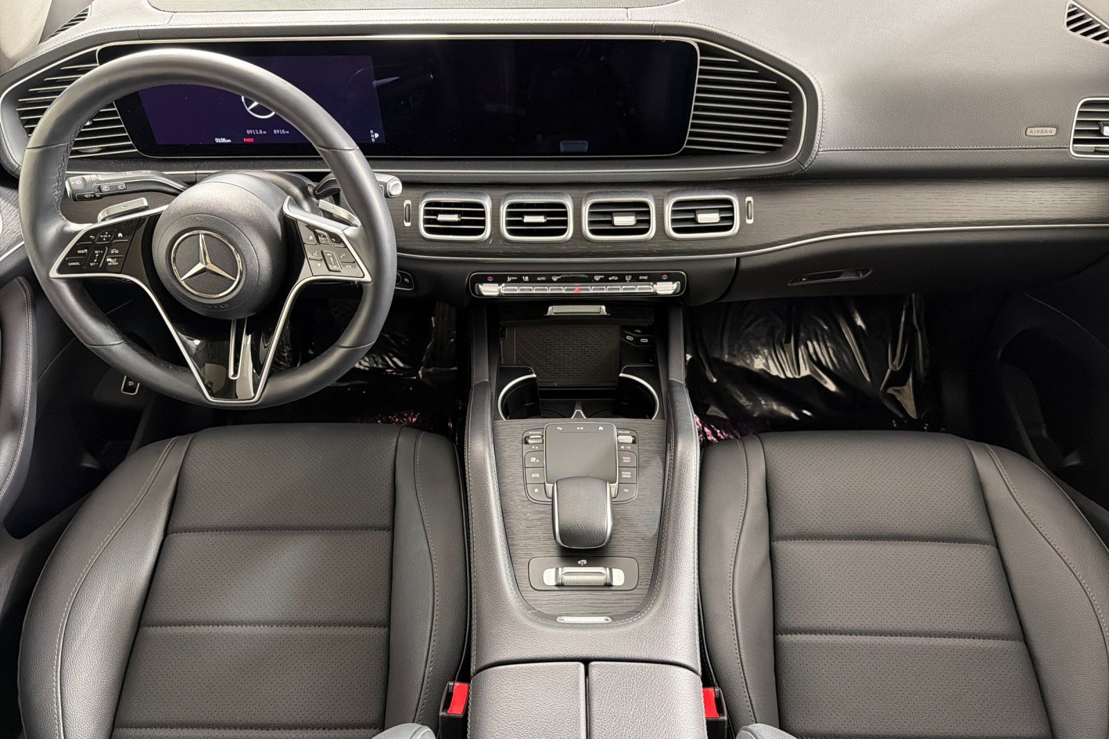 Used 2024 Mercedes-Benz GLS 450 4MATIC image 12