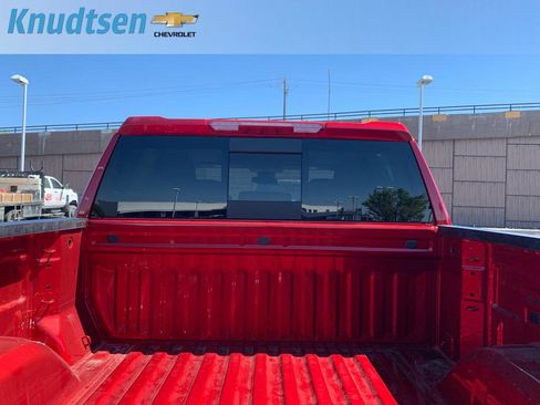 New 2026 Chevrolet Silverado 1500 LT Trail Boss w/ Convenience Package II AWD/4WD image 17