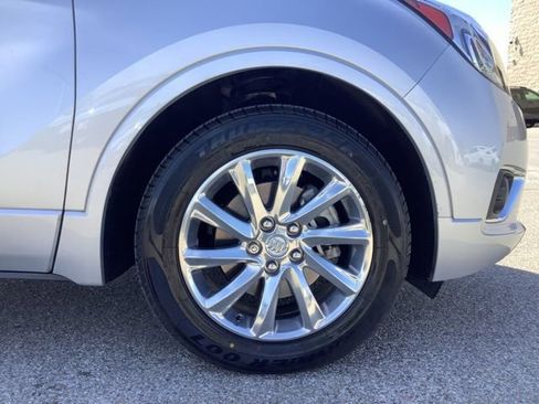 Used 2019 Buick Envision Essence image 37