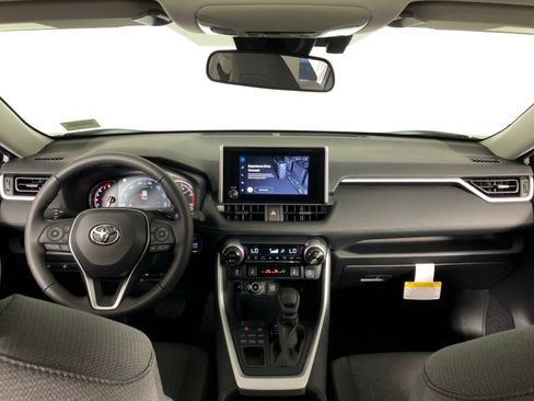 New 2025 Toyota RAV4 XLE image 22