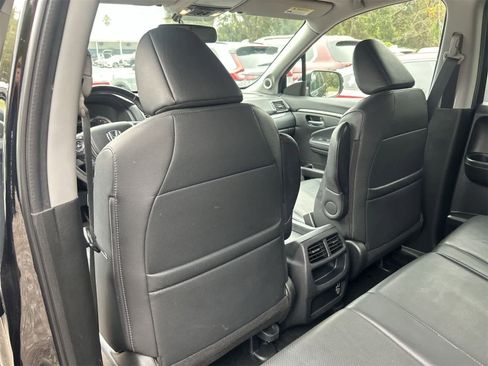Used 2019 Honda Ridgeline RTL-T image 12