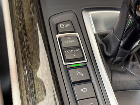 Used 2018 BMW X5 xDrive50i AWD/4WD image 29