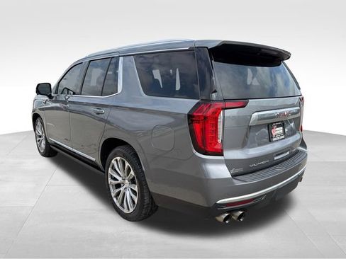 Used 2021 GMC Yukon Denali w/ Denali Premium Package AWD/4WD image 5