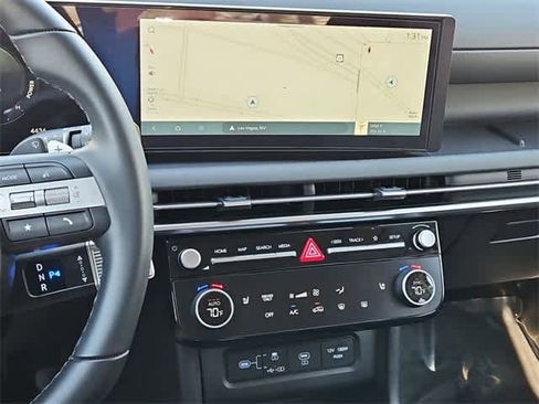 Certified 2025 Hyundai Tucson SEL image 28