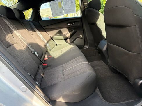 Used 2023 Honda Accord Sport image 30