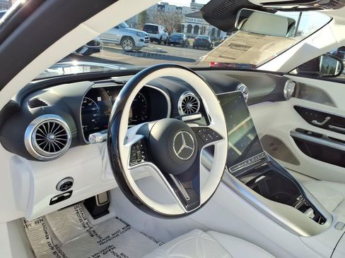 New 2026 Mercedes-Benz Maybach SL 680 image 14