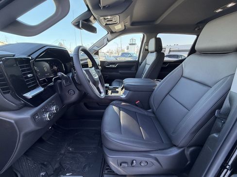 New 2026 GMC Sierra 1500 SLT w/ SLT Premium Plus Package image 4