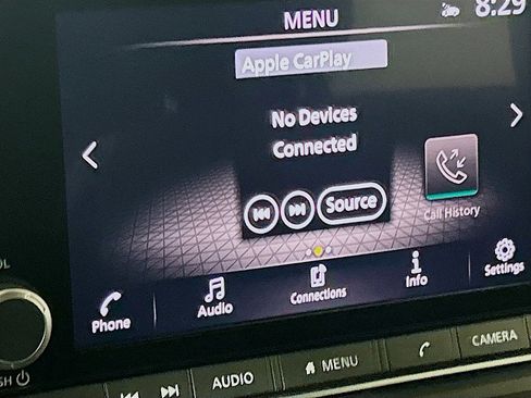 Used 2023 Nissan Rogue SV image 14