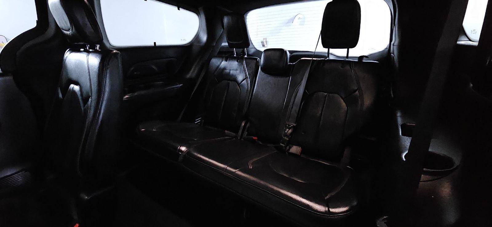Used 2020 Chrysler Pacifica Touring-L Plus FWD image 19