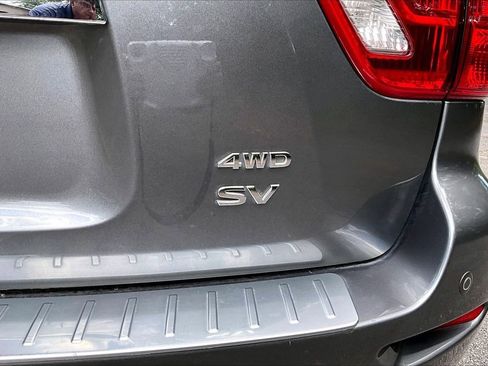 Used 2020 Nissan Pathfinder SV AWD/4WD image 21