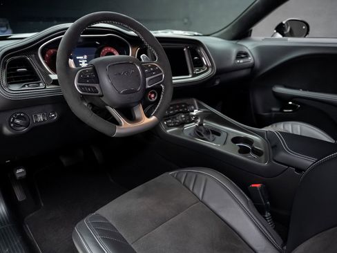 Used 2023 Dodge Challenger SRT Hellcat Redeye RWD image 2